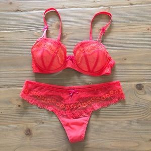 Betsey Johnson Intimates Lingerie Set